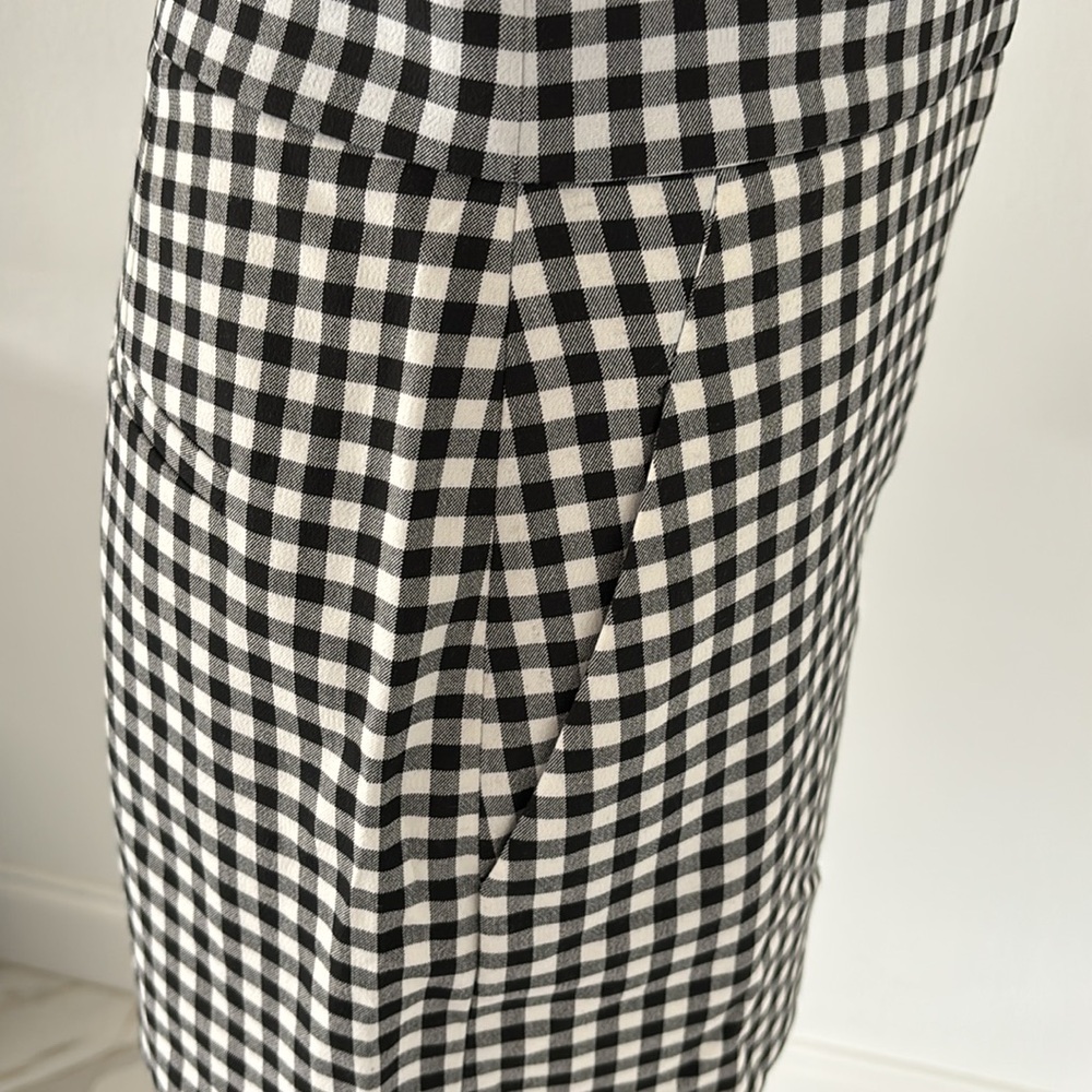 ZARA WOMEN Gingham Check High Embroidered Rise Shorts - Picture 5 of 7